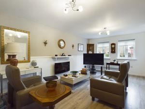 Living room- click for photo gallery